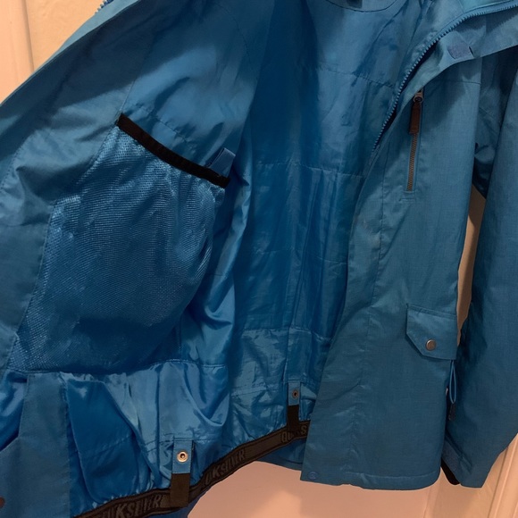 Quiksilver Snowboard Jacket - Picture 3 of 7